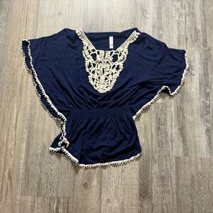 Cropped Blue and Cream Flutter Sleeve Blouse